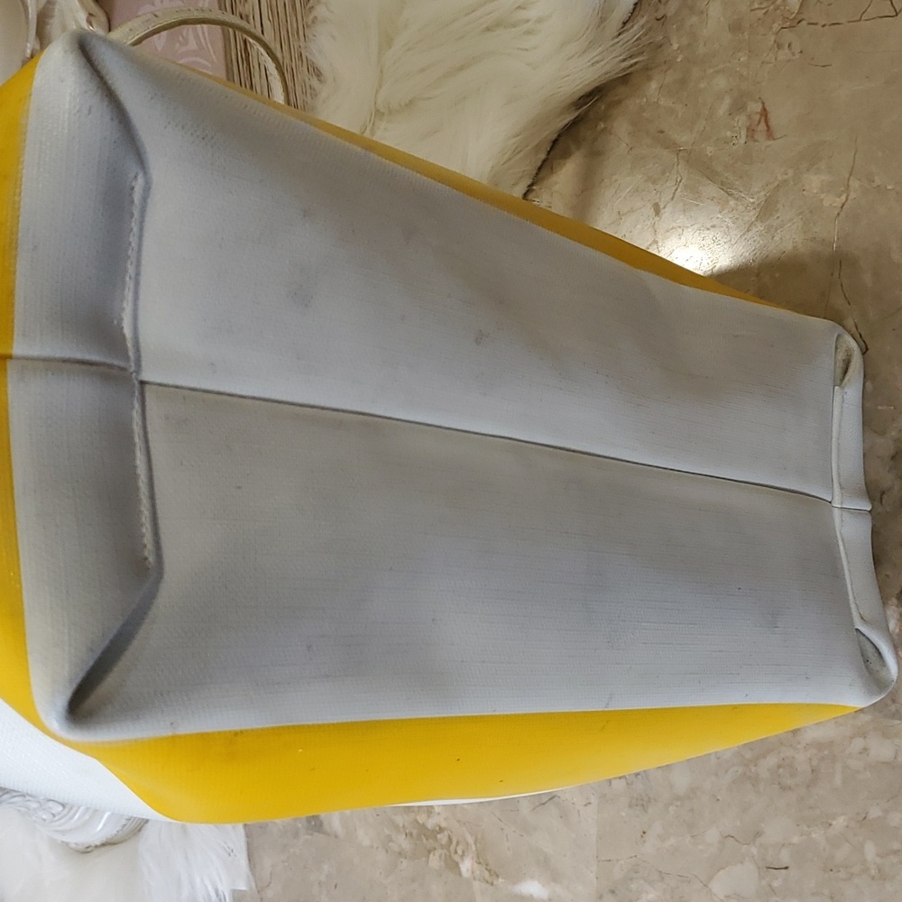 Coach sunburst yellow white stripe shoulder bag - Picture 7 of 16